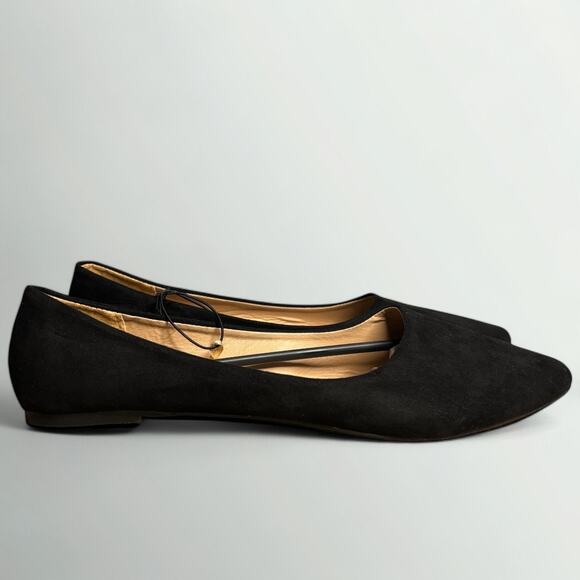 Bella Marie Angie Pointy Toe Slip On Classic Ballet Flats in Black - Picture 2 of 7
